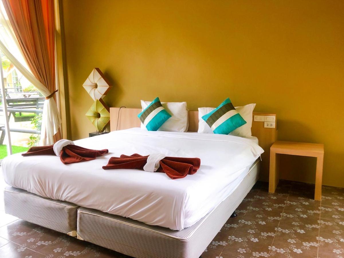 Aurora Resort Khao Yai Mu Si Exterior foto